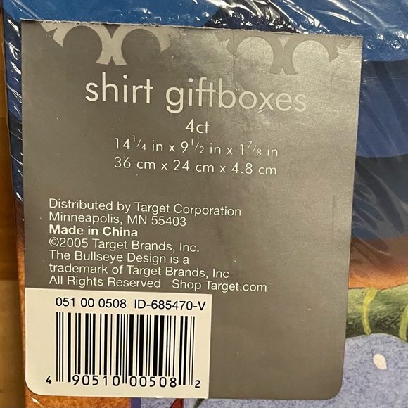 ⭐️FWP Shirt-Sized Gift Boxes in Holiday Motifs - 2 NEW packs of 4 boxes - Picture 2 of 6